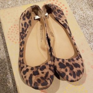 Mossimo leopard print flats